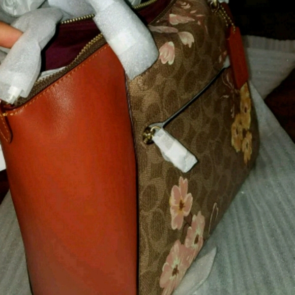 Coach bag - Picture 2 of 5